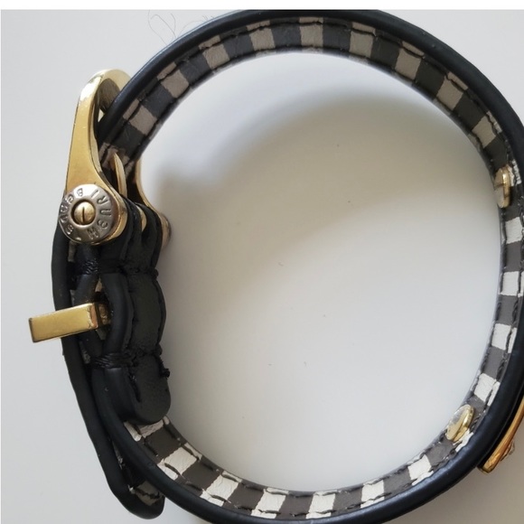 Henry Bendel Charm Leather Bracelet - Picture 3 of 12